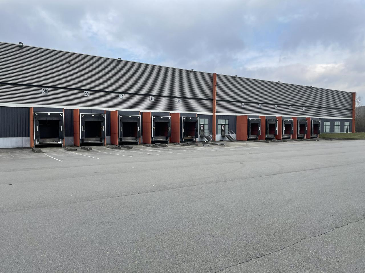 Entrepôt classe a Dourges 12130m² Location entrepôt classe a Dourges Pas-de-Calais OLLOG2201908 4